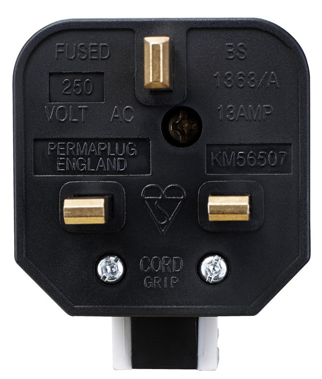 Luceco Heavy Duty Plug