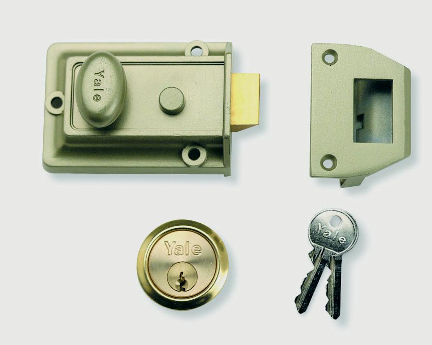 Yale Traditional Nightlatch