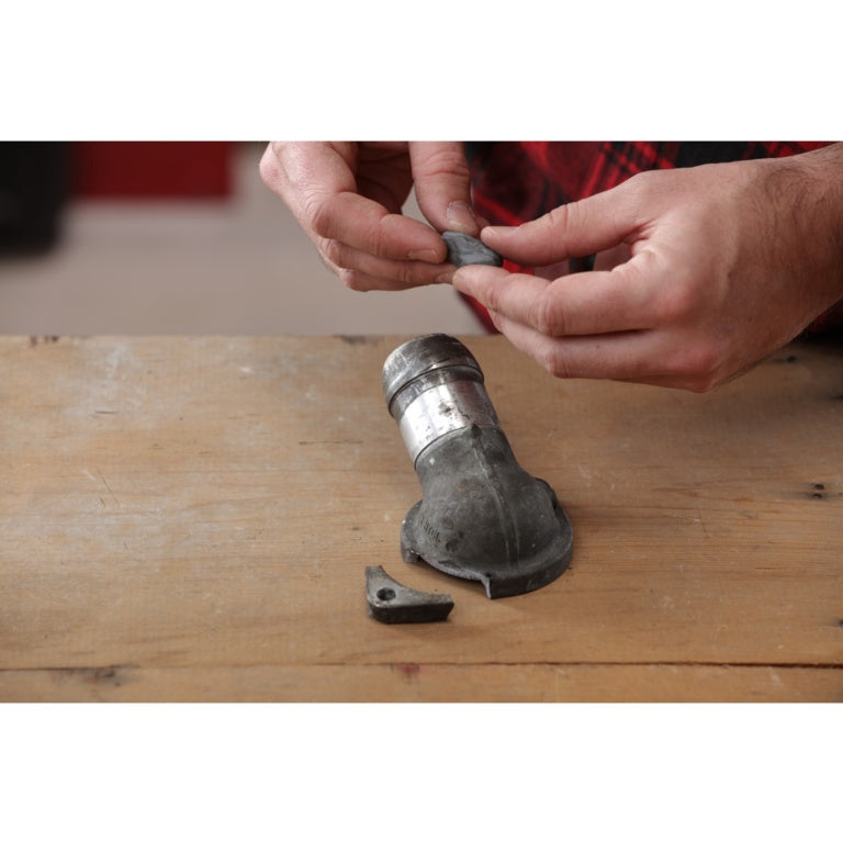 JB Weld SteelStik Epoxy Putty Stick