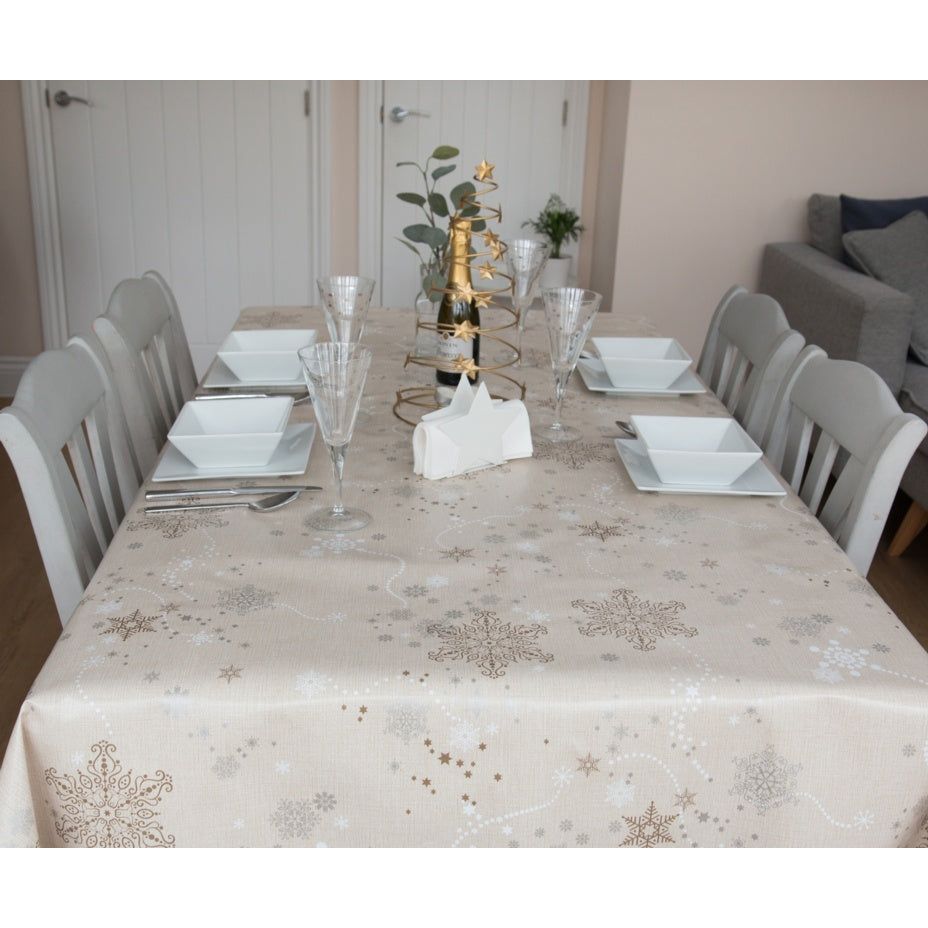 d-c-fix® Manhattan Table Cloth - Holly