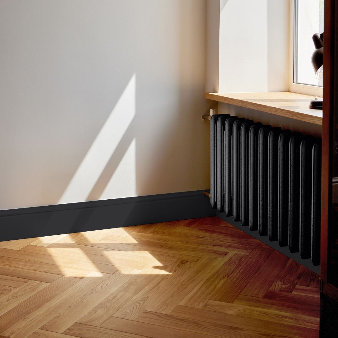 Johnstone's Eggshell 2.5L Black