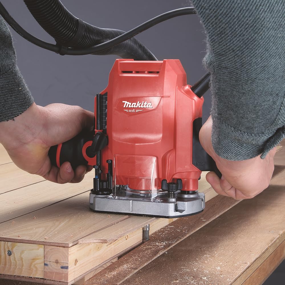 Makita 1/4" Or 3/8" Plunger Router