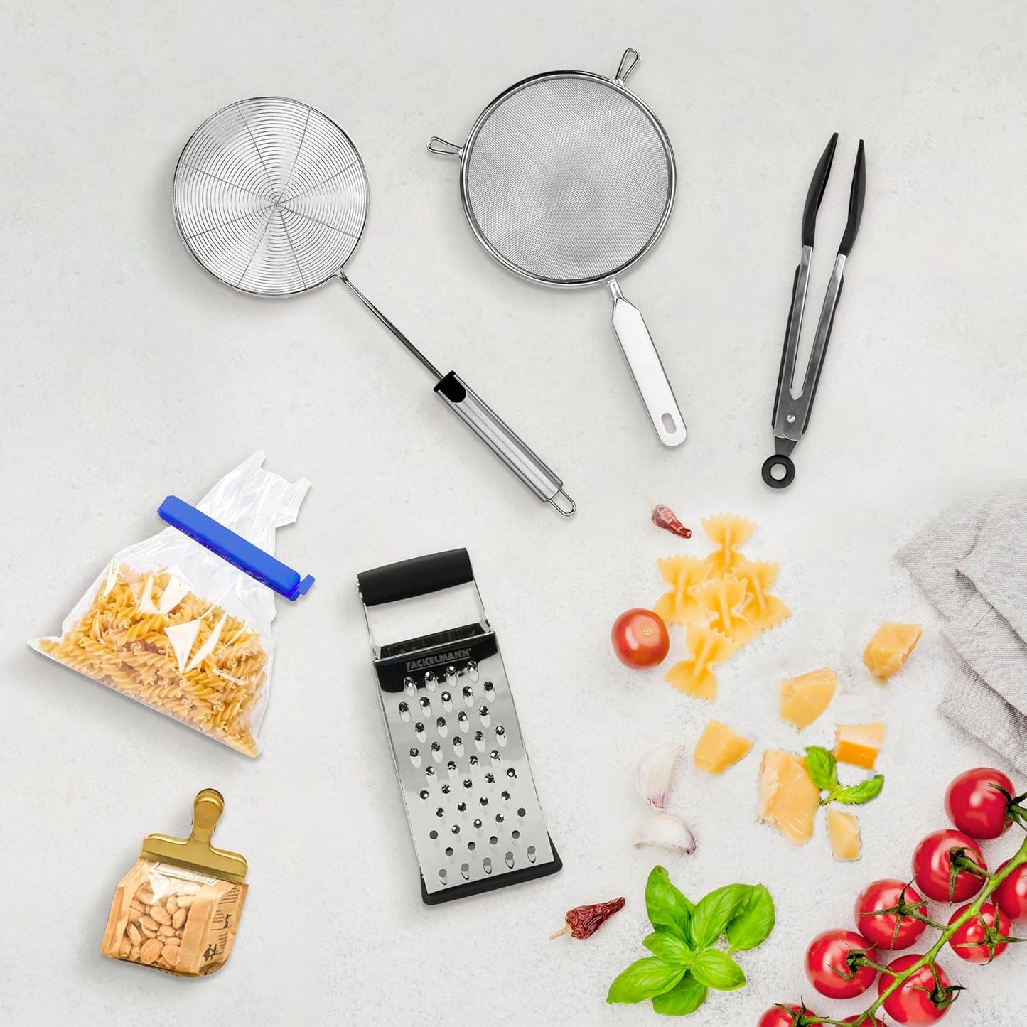 Clips para bolso Fackelmann en blanco y negro