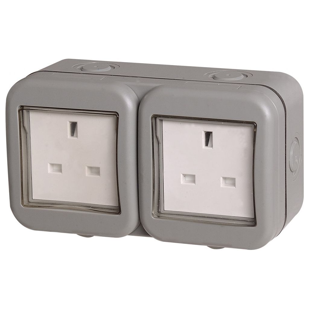 BG Weatherproof IP55 13Amp Unswitched 2 Gang Socket