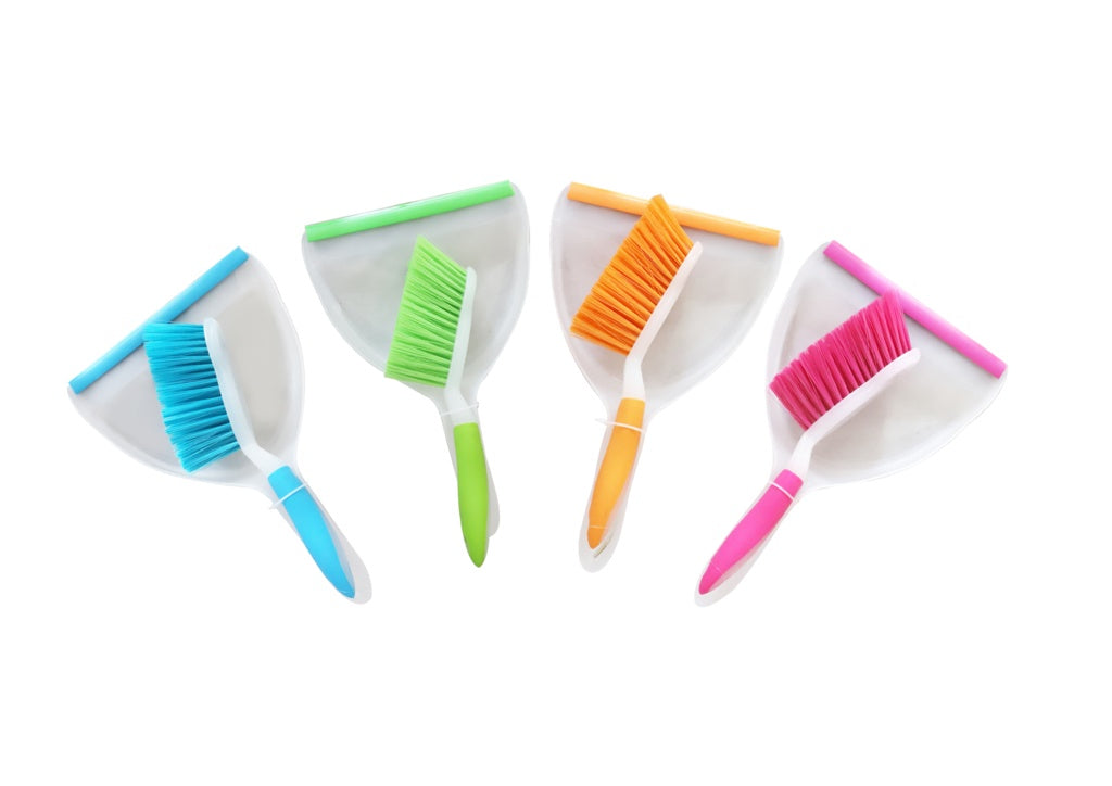 Groundsman Soft Grip Dustpan & Brush – Assorted Colours Available