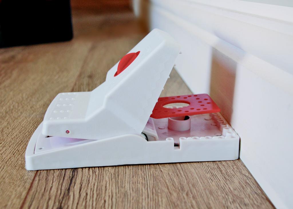 The Big Cheese Ultra Power Super Rat Trap XL