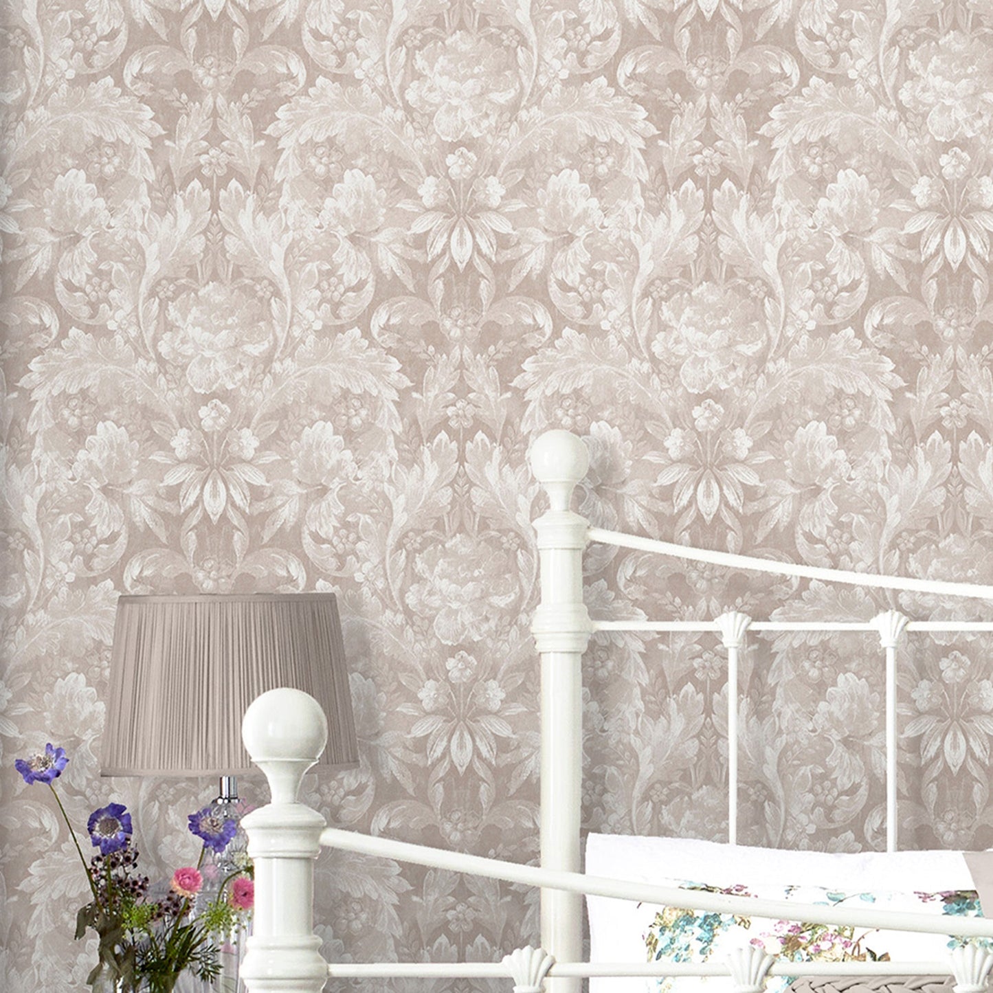 Fondo de pantalla de Laura Ashley Apolline