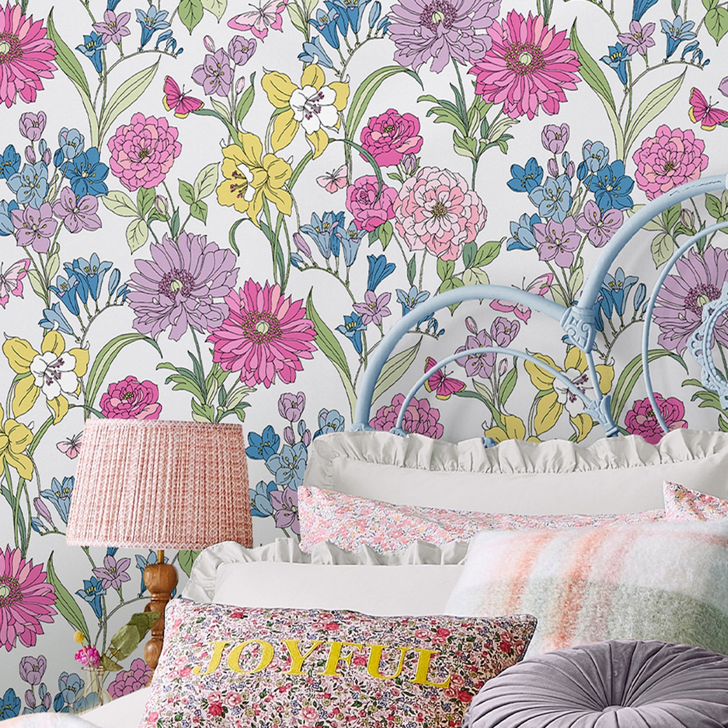 Laura Ashley Gilly Multi Wallpaper (119846)