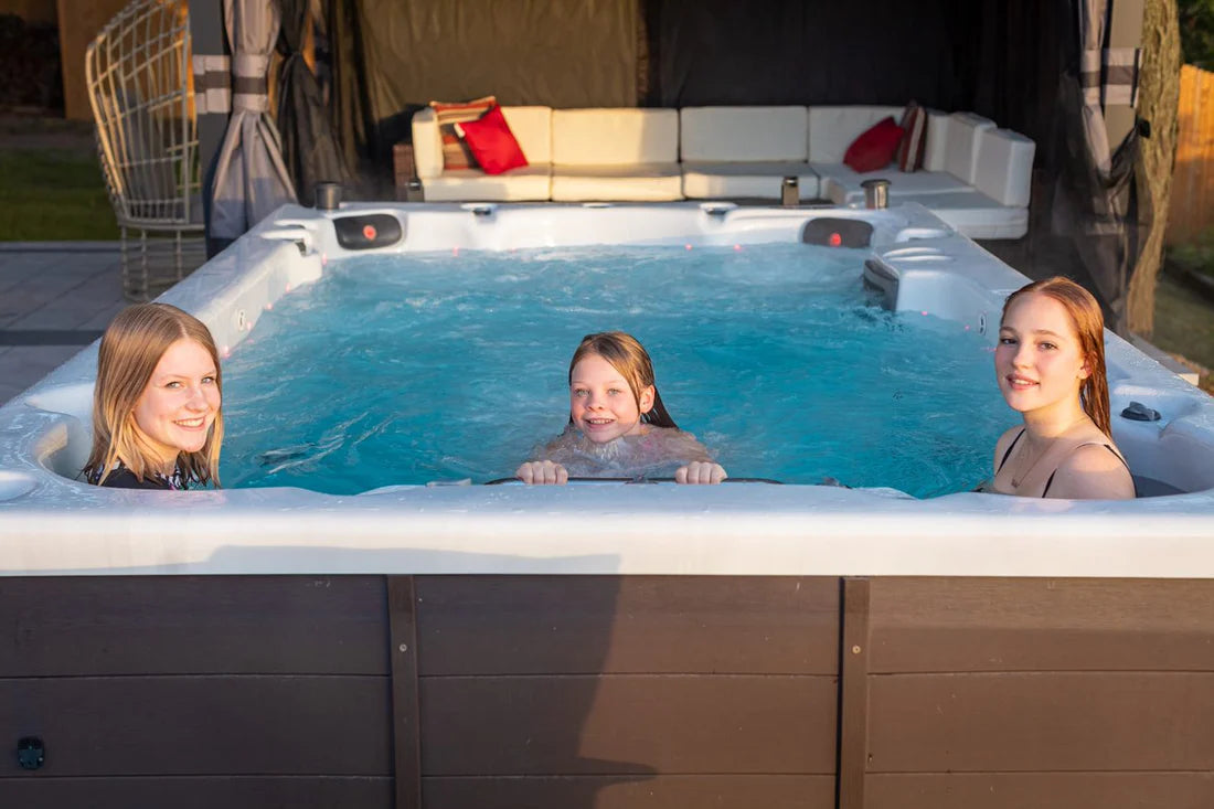 Canadian Spa 13ft Swim Spa 15HP-Jet, 3-Person - St Lawrence XSport