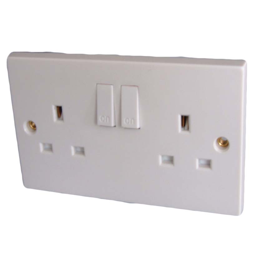 Dencon 13A, Twin Switched Socket Outlet to BS1363