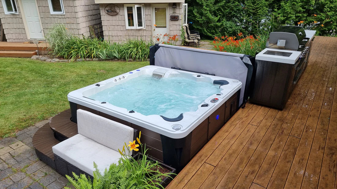 Canadian Spa Erie AI Hot Tub | 6-Person 46-Jet