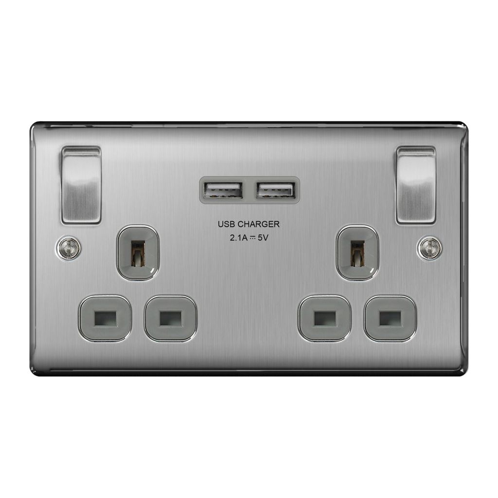 BG 13a Enchufe con interruptor de 2 unidades y USB