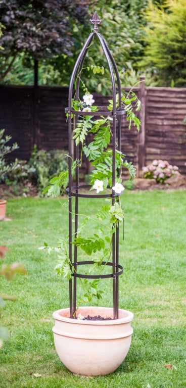 Apollo Garden Obelisk