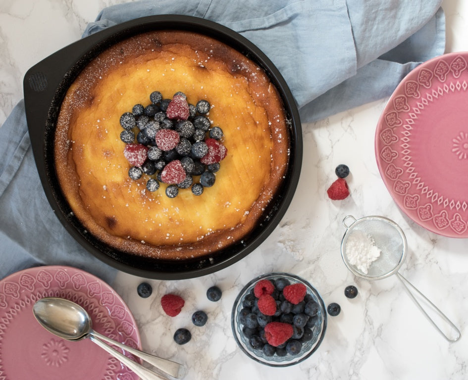 Pyrex Magic Cake Pan