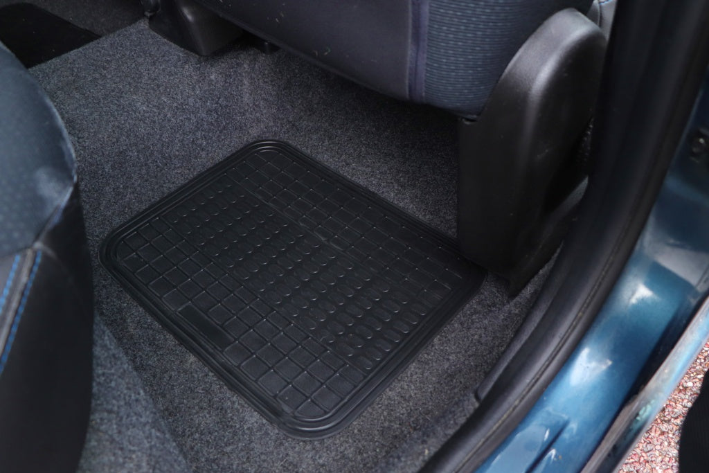 Streetwize Promotional Rubber Mat Set Black 4 Piece