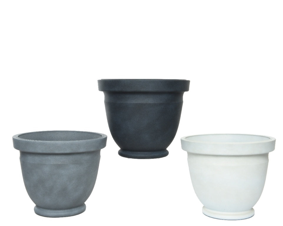 Kaemingk Round Plastic Smooth Planter