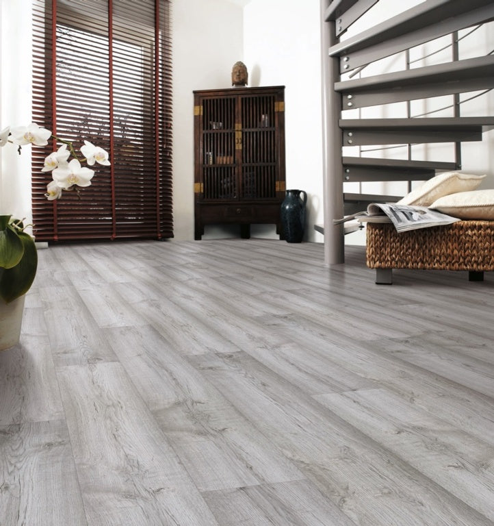 Kronospan Supernatural Dartmoor Oak Laminate Flooring