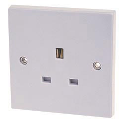 Dencon 1G 13A Socket