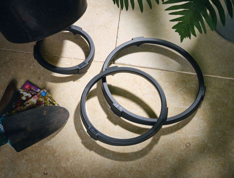 Pot-Mate Discreet Plant Pot Feet