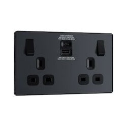 BG 13a 2g Plastic Switched Socket With 1x USB-QC A 27W 1x USB-PD C 30W