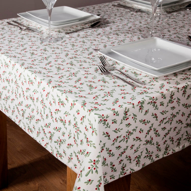 Premier Holly Berry Tablecloth