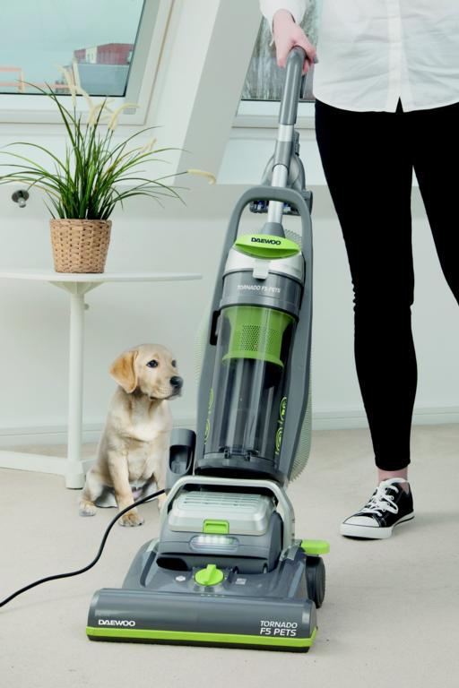 Daewoo Tornado F5 Pets Upright Vacuum