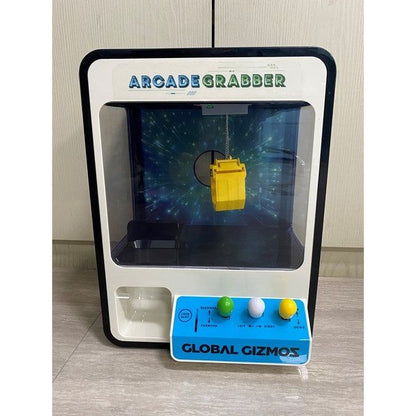 Global Gizmos Black Arcade Candy Grabber