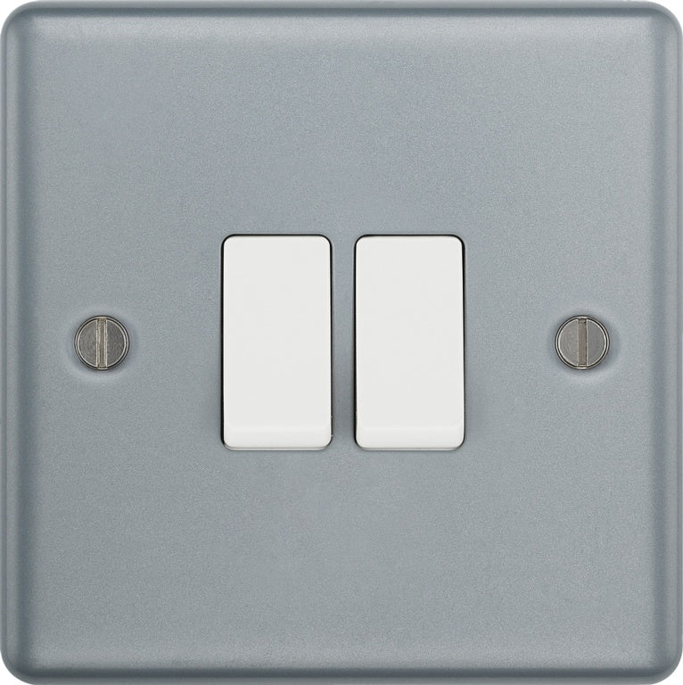 Masterplug Metal Clad Double Socket 16a x 2 Way 20a