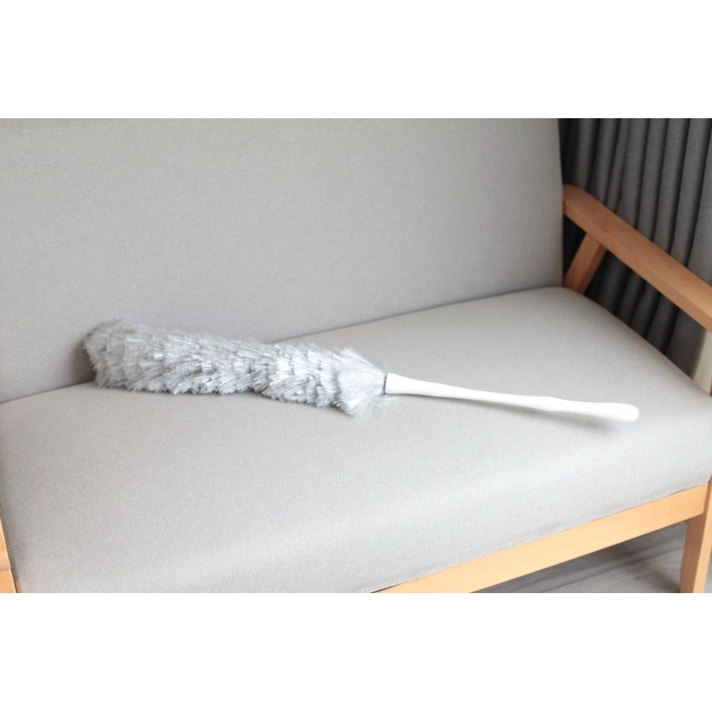 Casa & Casa Feather Duster With Long Handle