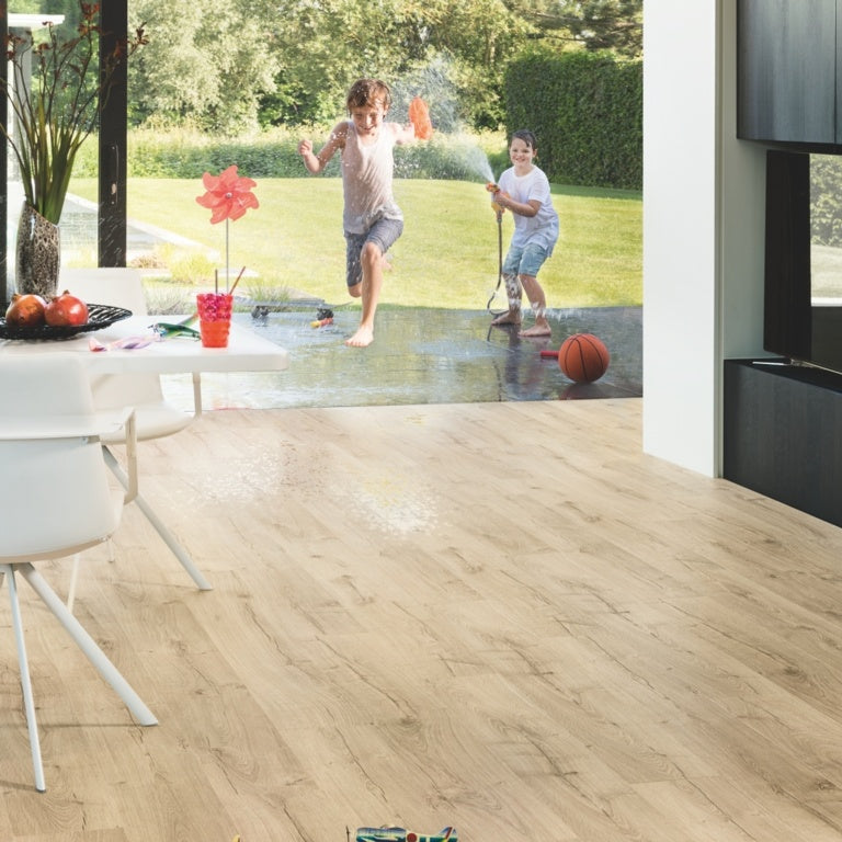 Quickstep Classic Oak Beige Laminate Floor