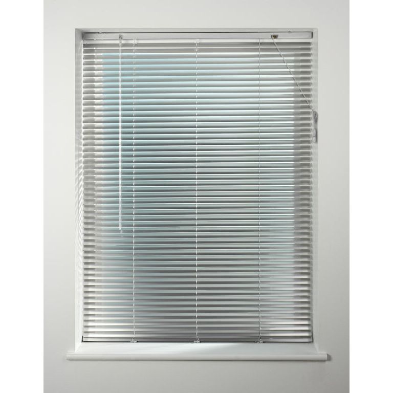 Universal Alum Venetian Blind 180cm