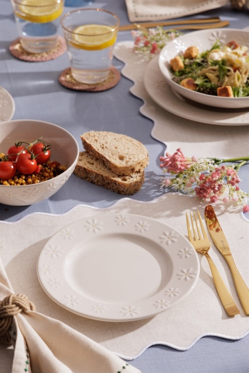 Price & Kensington Daisy Dinner Plate 27cm