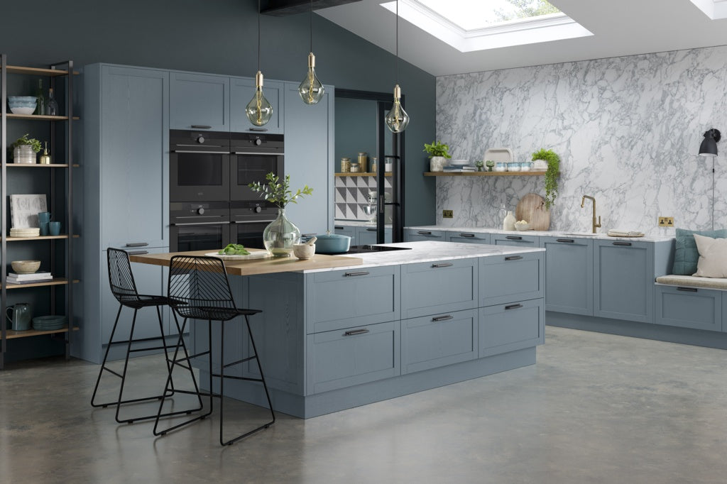 Chippendale Sovereign Painted Kitchen 11 Piece Layout Example