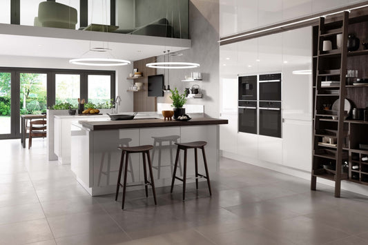 Chippendale In-Line Kitchen 11 Piece Layout Example