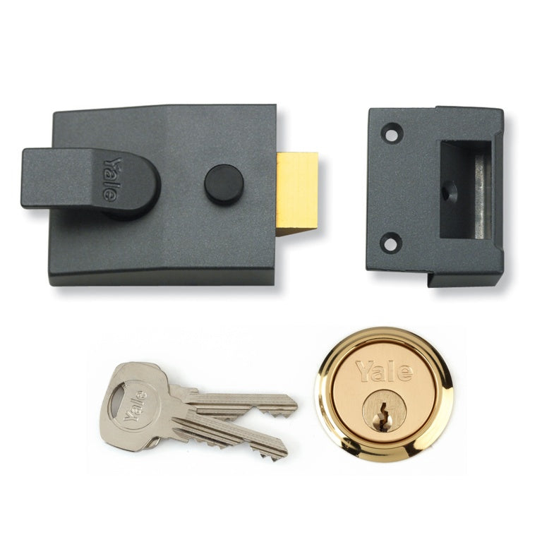 Yale Deadlocking Standard Nightlatch Security Lock