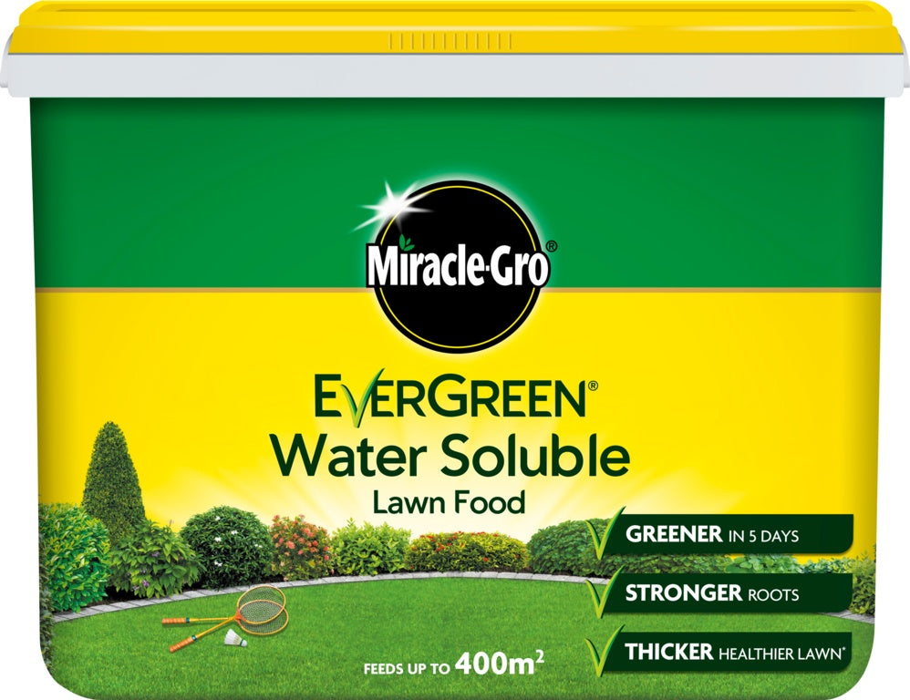 Miracle-Gro® Engrais pour pelouse soluble dans l'eau, pot de 2 kg