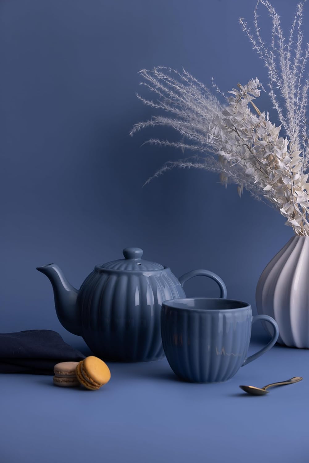 Price & Kensington Luxe Oversized Bluebell Mug