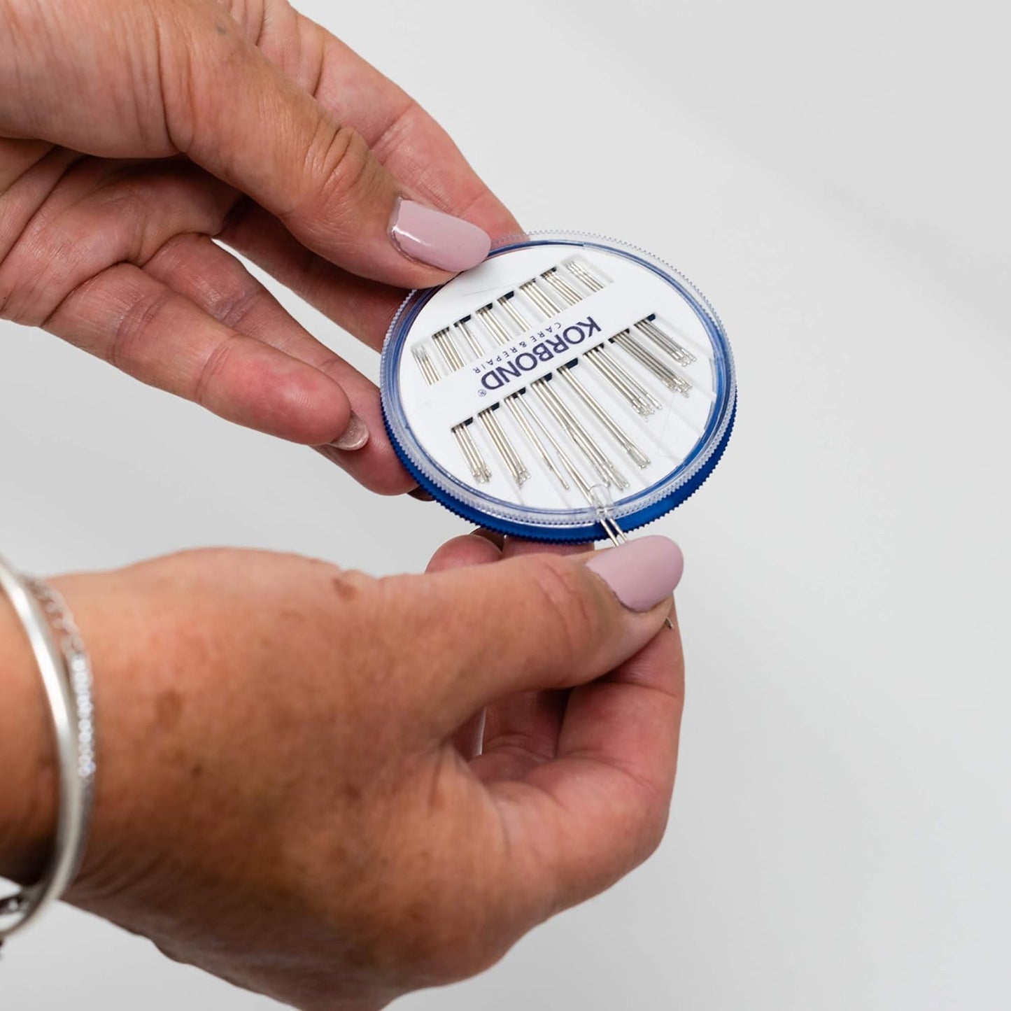 Korbond Needle Compact 30 Piece