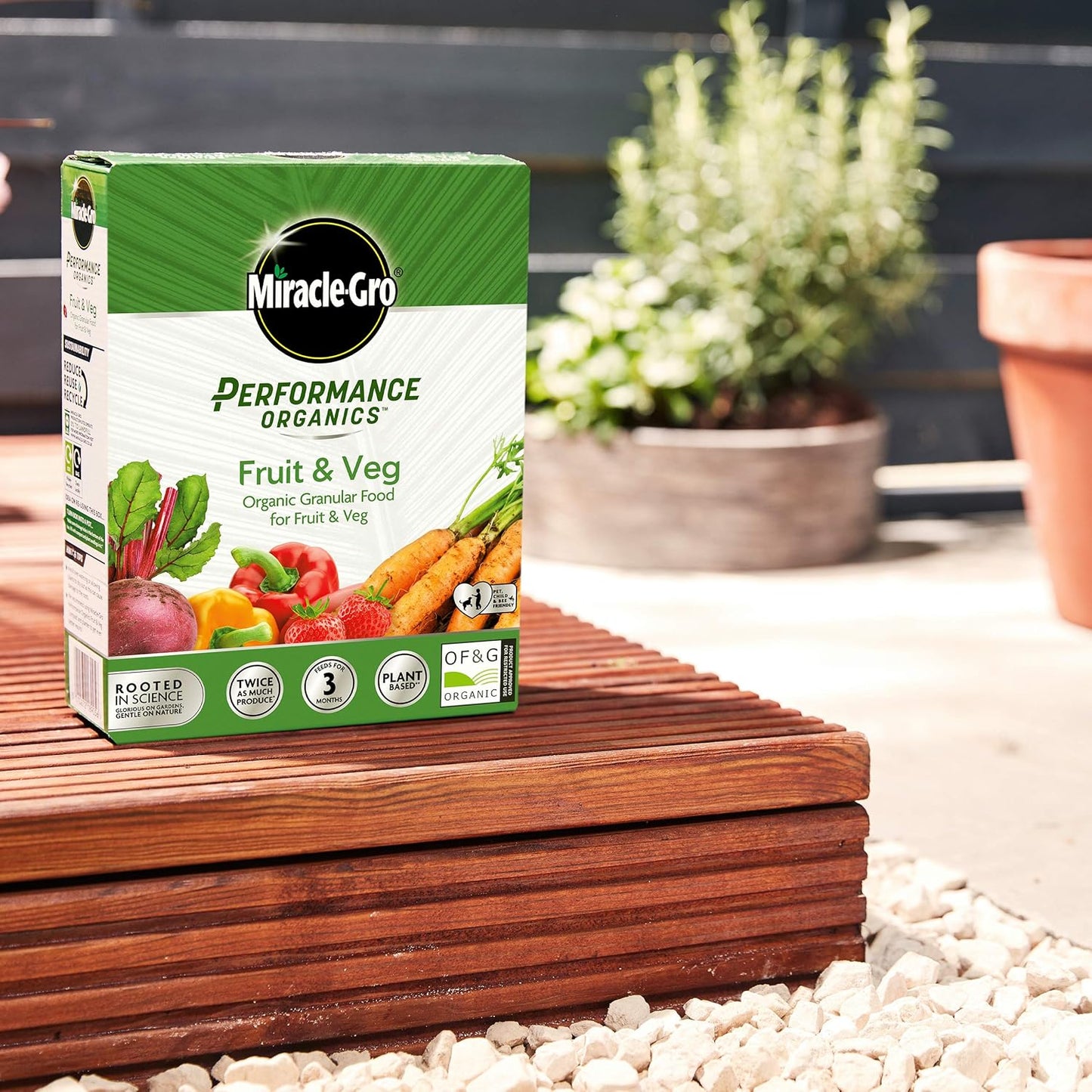 Miracle-Gro® Performance Organics Fruit & Veg Plant Feed