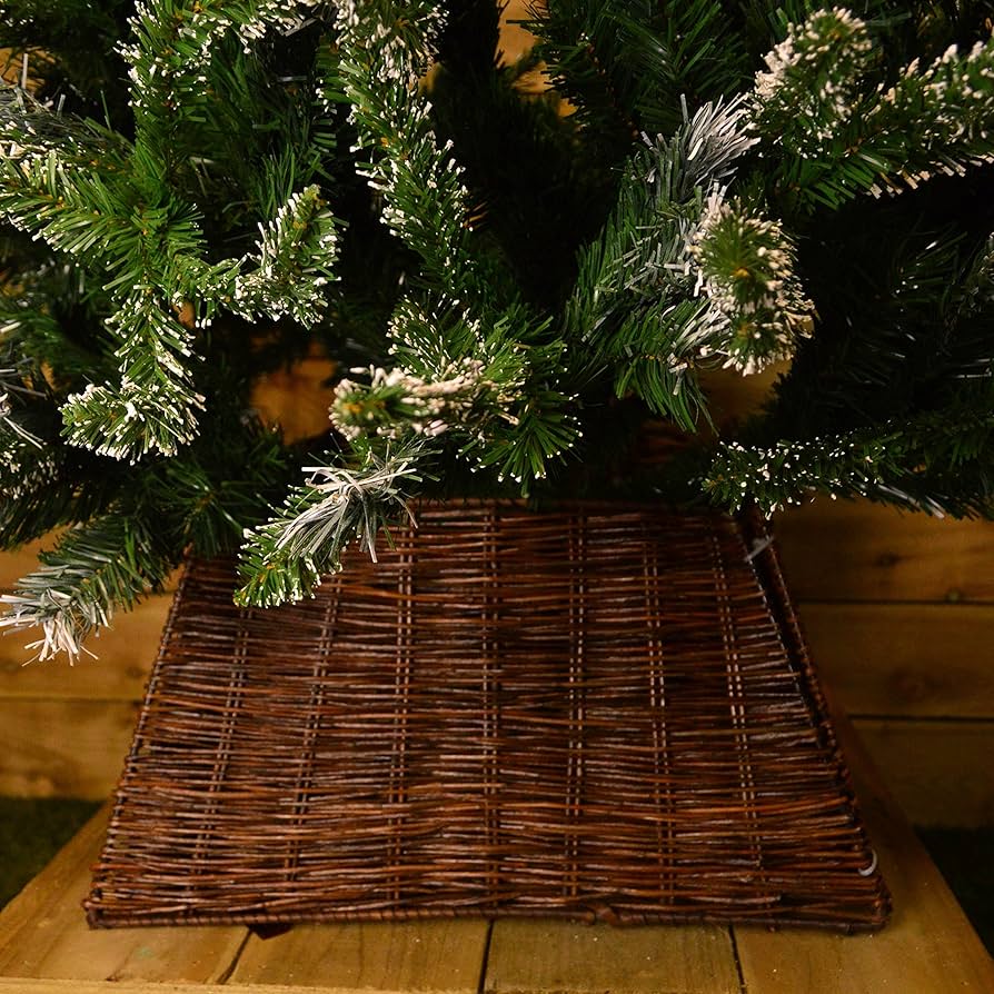 Premier Brown Rattan Tree Skirt