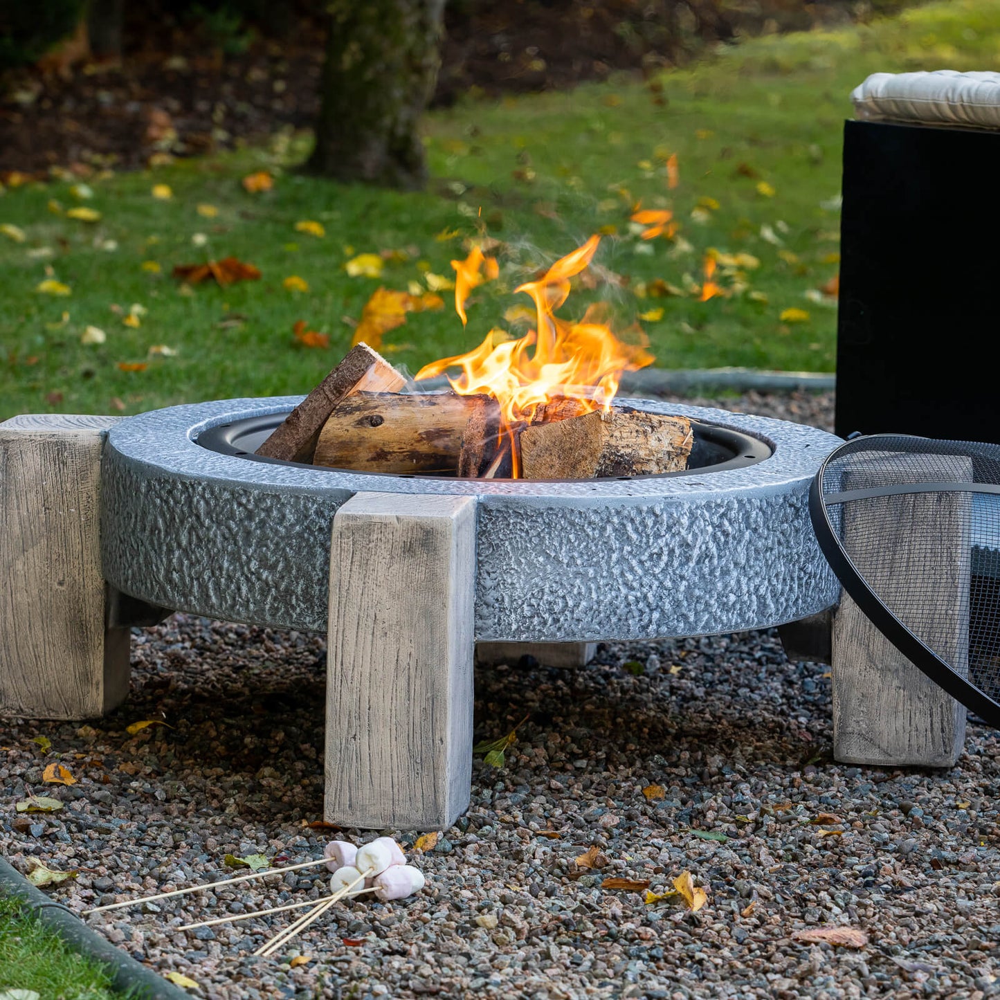 Lifestyle Calida Fire Pit *MGO Round fire pit with legs
