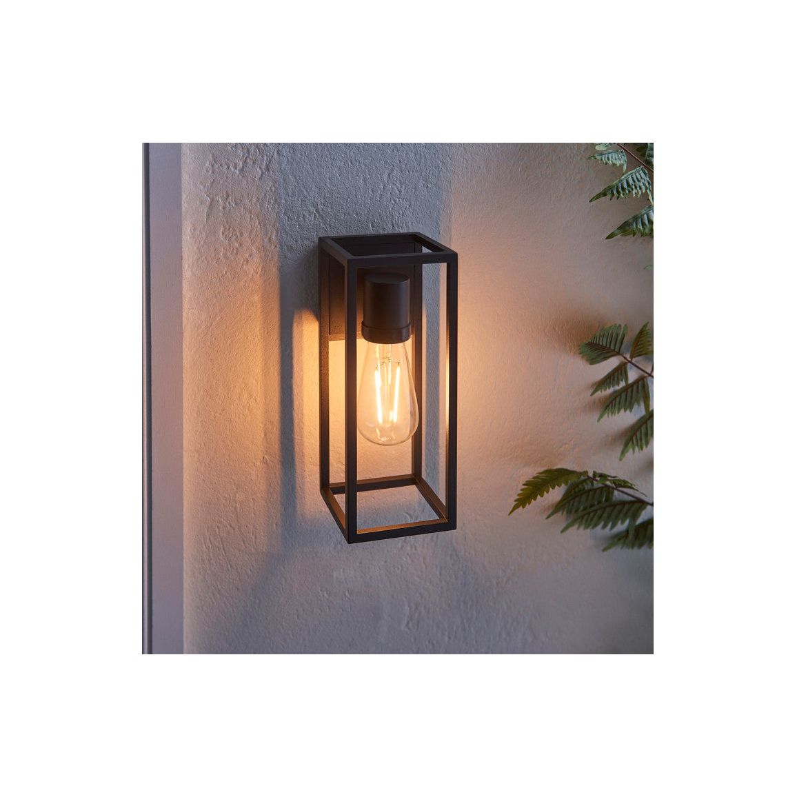 Canlish Wall Light - Matt Black