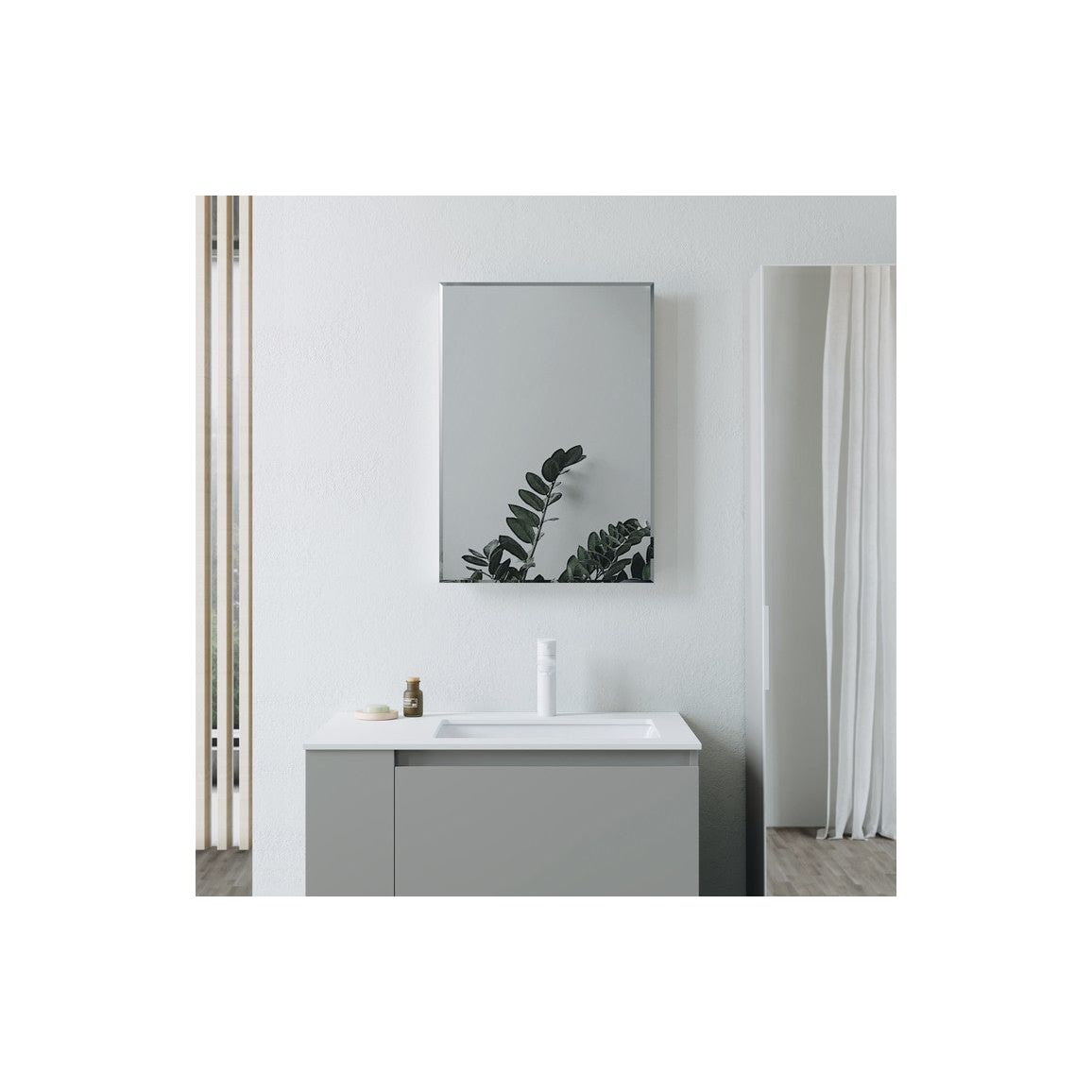 Sibut 600x800mm Rectangle Mirror