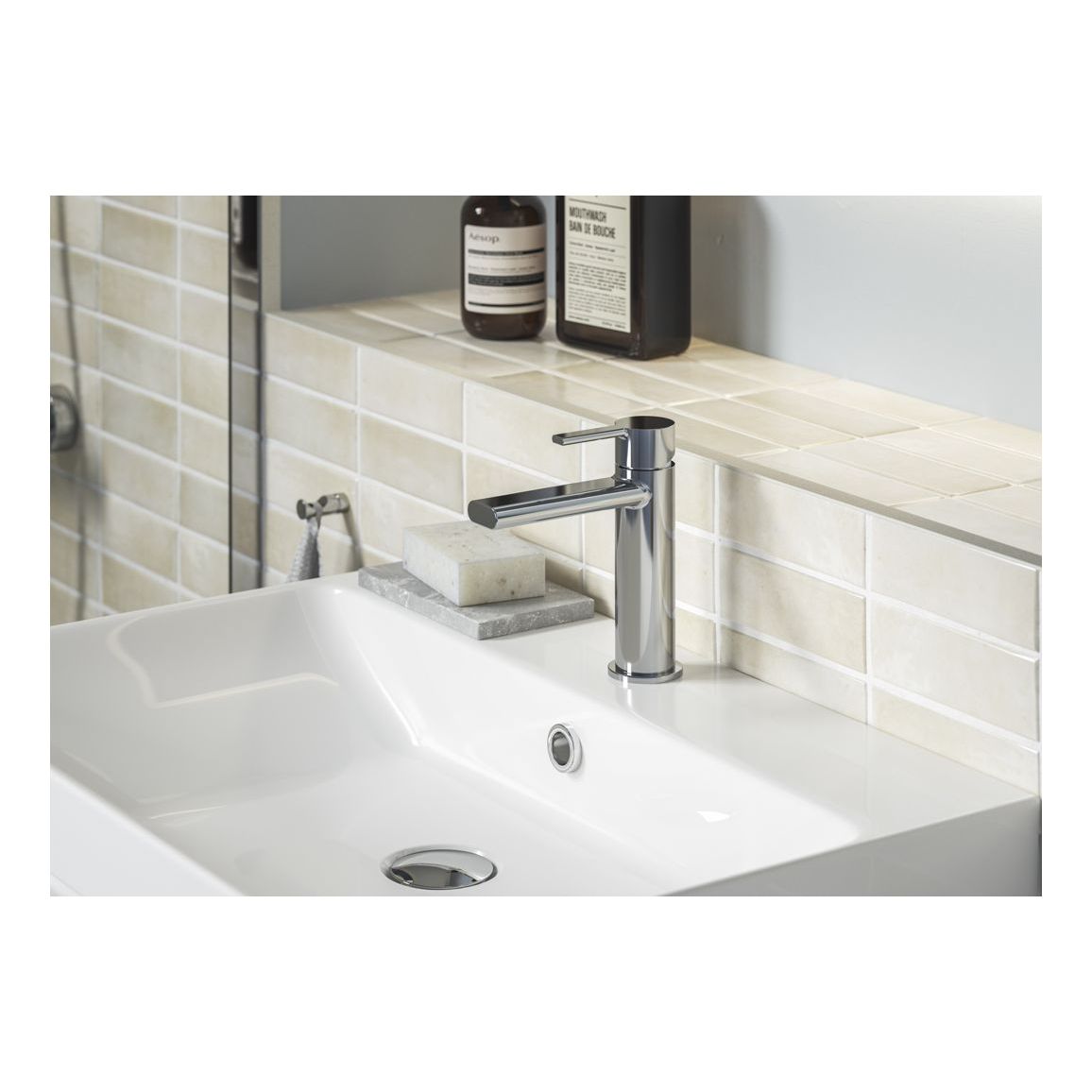 Avery Bath Filler - Chrome