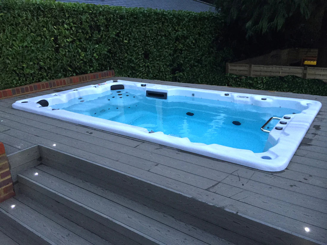 Canadian Spa 13ft Swim Spa 15HP-Jet, 3-Person - St Lawrence XSport