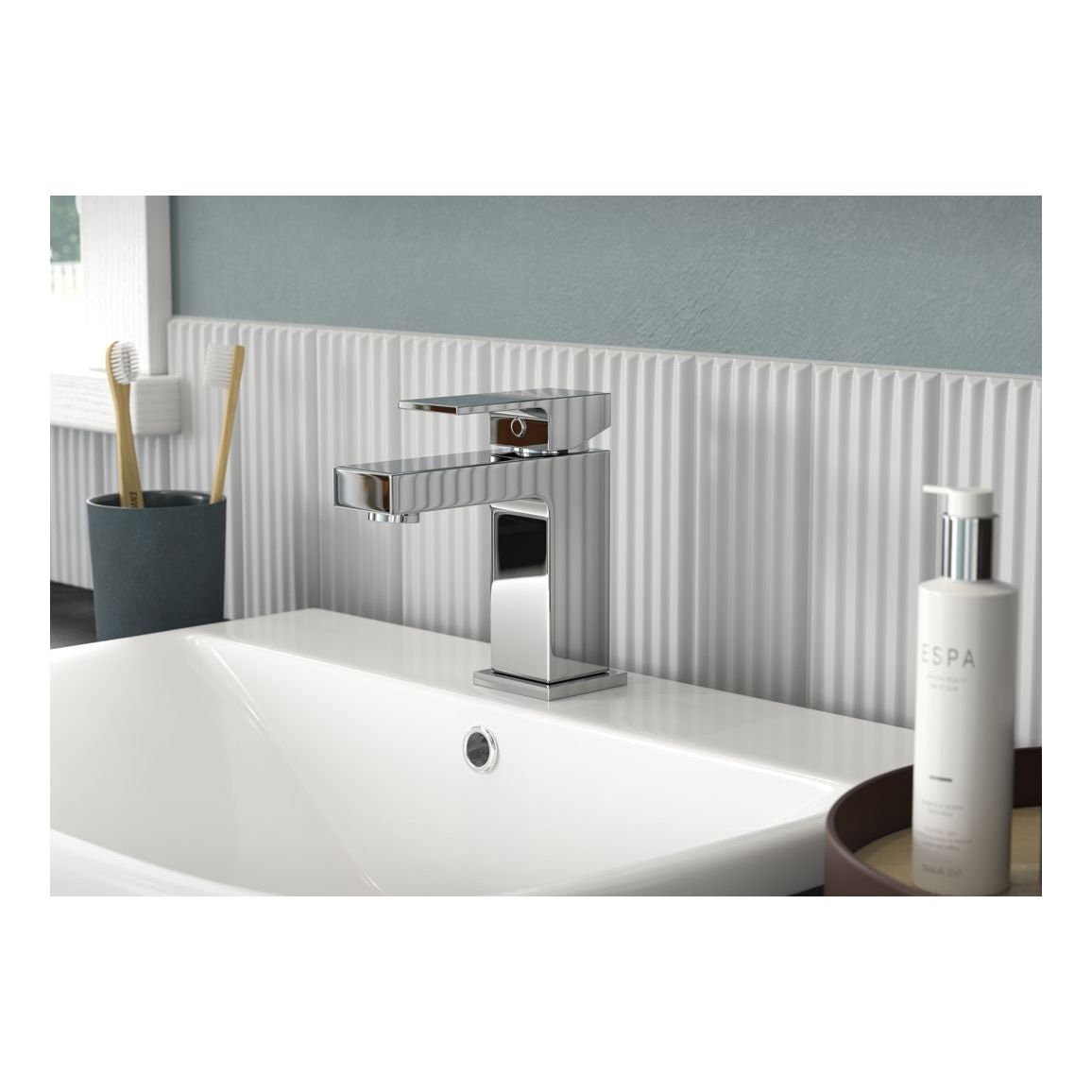 Willinghby Basin Mixer & Waste - Chrome