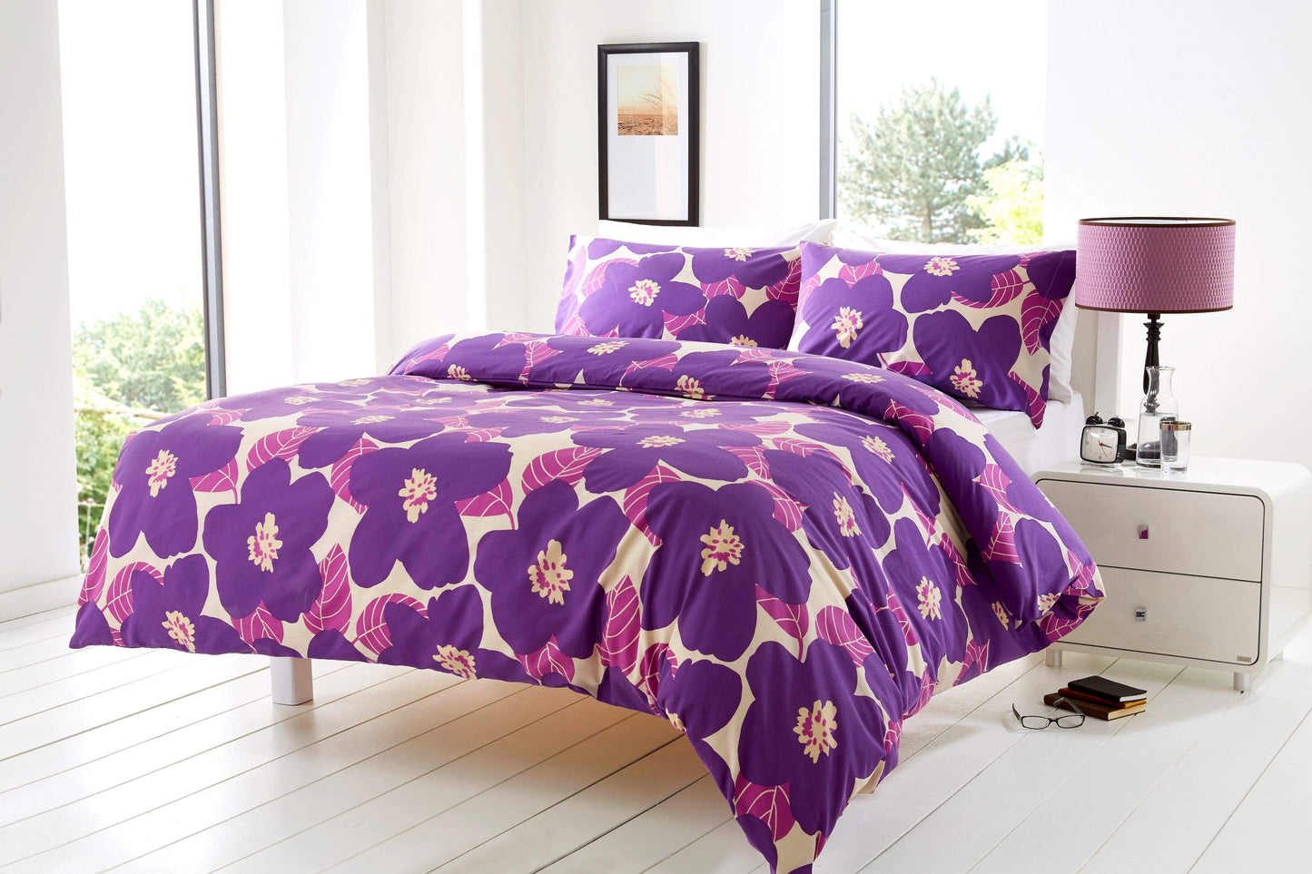 Bloomsbury Floral Poppy King Size Cotton Rich Duvet Set Elegant Luxury Quilt Cover and Pillow Cases Vibrant Bold Colours Bedroom Essentials by OLIVIA ROCCO