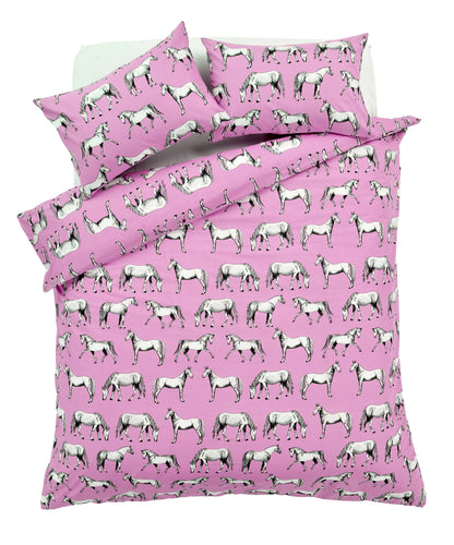 Horses Design Cotton Rich Duvet Set with Bold Colours and Luxurious Comfort Elegant Breathable Durable Bedding with Pillow Cases Available in Single and Double Sizes by OLIVIA ROCCO