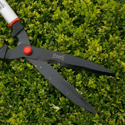 Wilkinson Sword Wavy Blade Hedge Shears