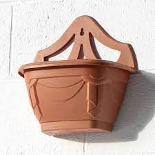 Whitefurze 56446 31cm Venetian Wall Planter Terracotta